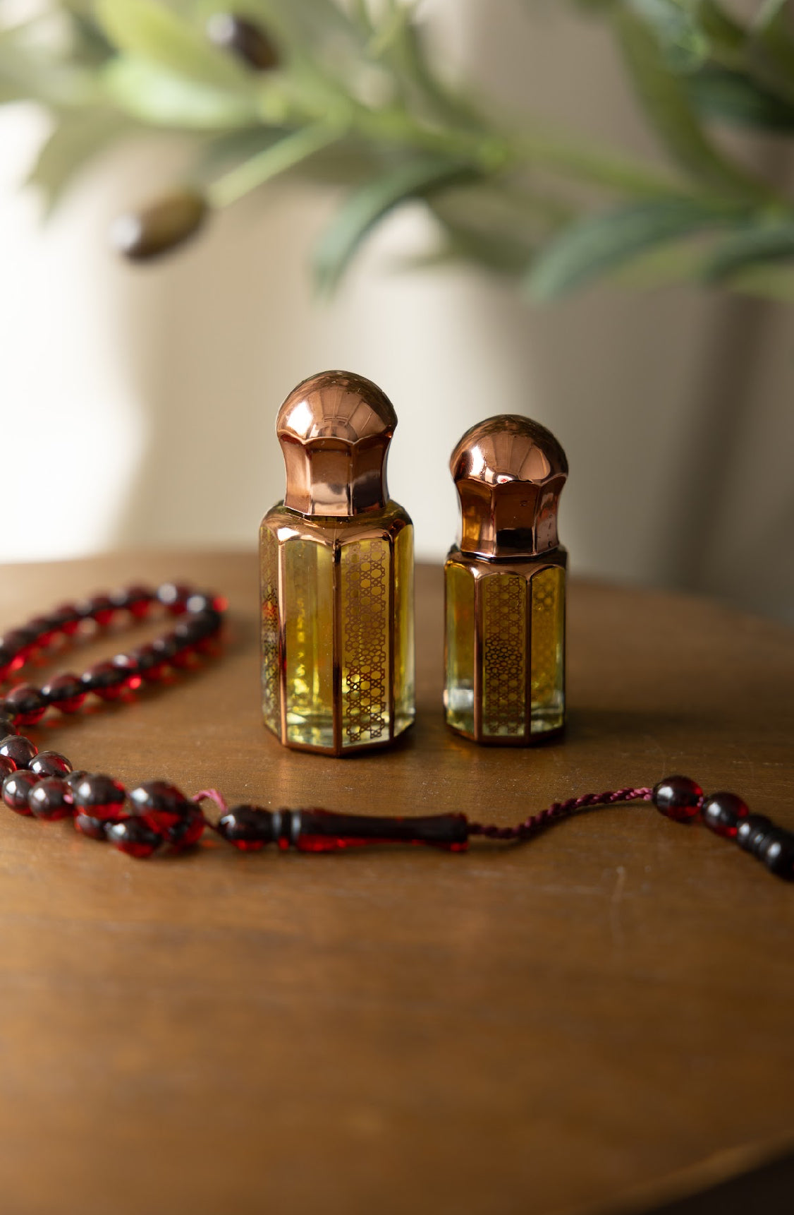 Black oud ~ اَلْعُوْدُ الاَسْوَد
